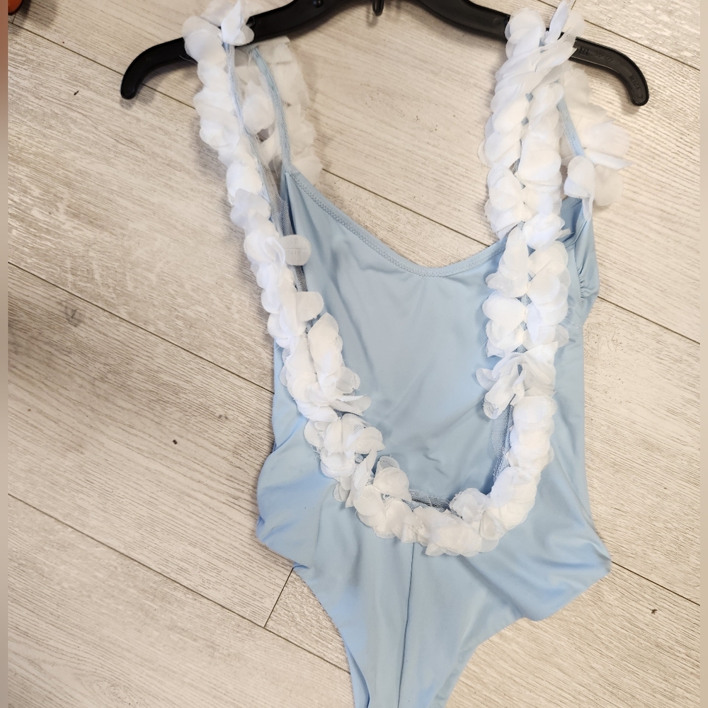 LaRevêche Women's Blue Rufle- Details Swinsuit